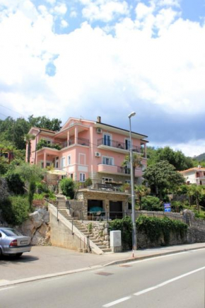 Double Room Medveja 2305a